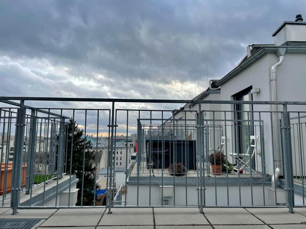 Eca Rooftop Live - Private Rooms & Serviced Apartments 维也纳 外观 照片